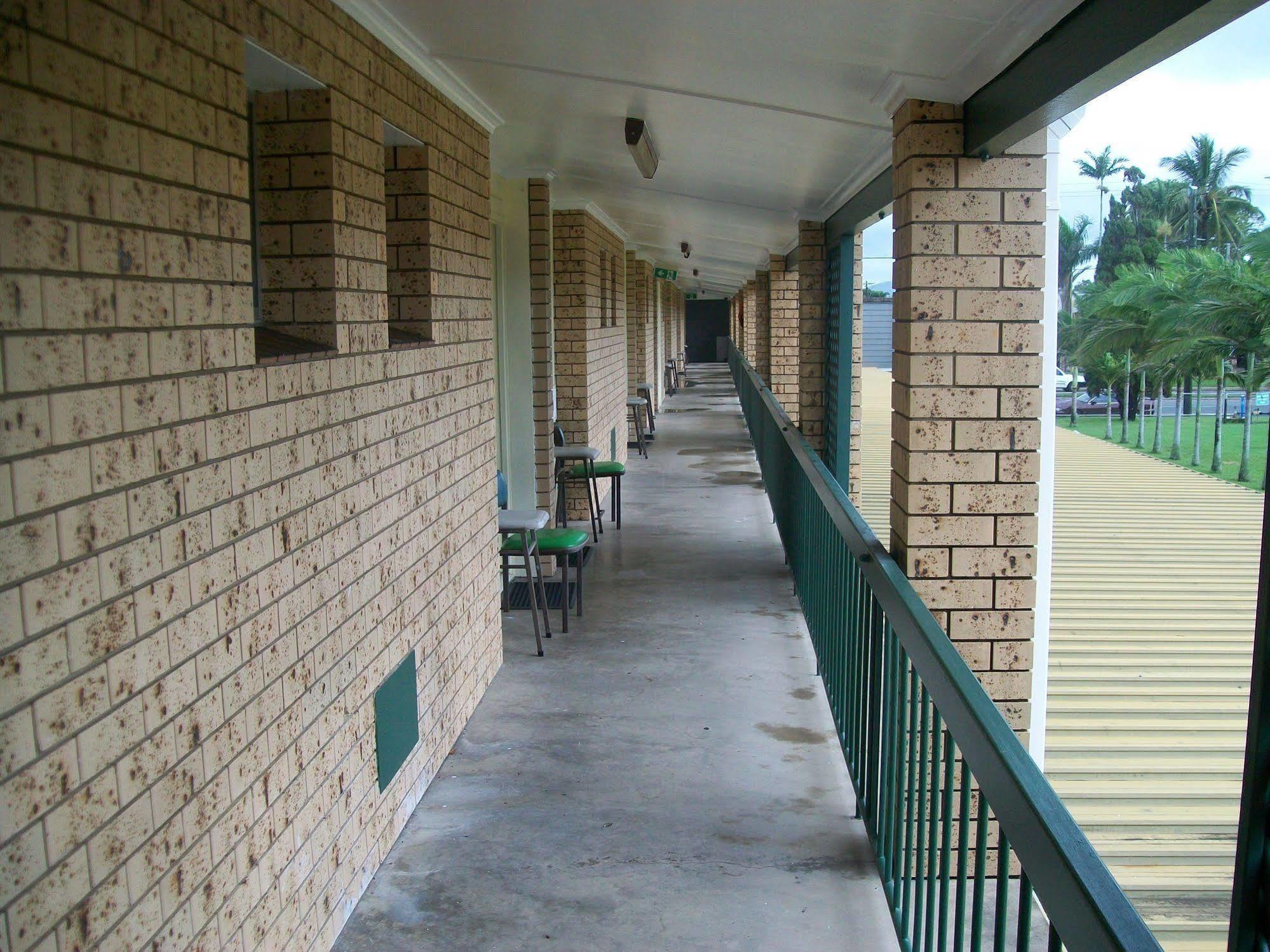 Sun Plaza Motel - Mackay Buitenkant foto
